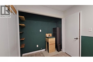 545 Lawrence Avenue Unit# A - Photo 35