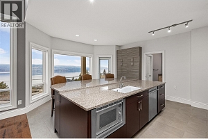 374 Quilchena Drive - Photo 16