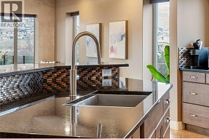 1029 Longacre Place - Photo 17