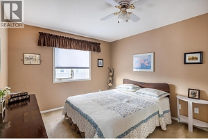 1693 Newport Road - Photo 17