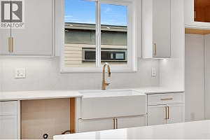 8920 Tavistock Road - Photo 16