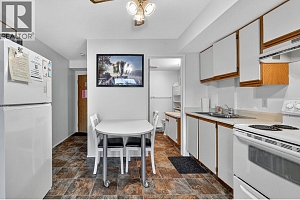 3050 Seclusion Bay Road Unit# 100 - Photo 19