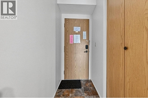 3050 Seclusion Bay Road Unit# 100 - Photo 24