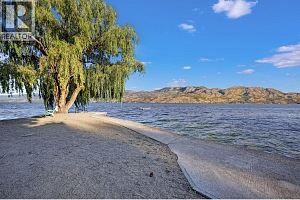 3050 Seclusion Bay Road Unit# 100 - Photo 39