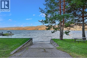 3050 Seclusion Bay Road Unit# 100 - Photo 42