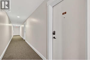 3050 Seclusion Bay Road Unit# 100 - Photo 9