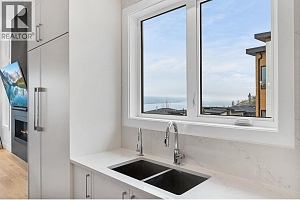 541 Clifton Court - Photo 13