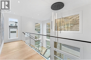 541 Clifton Court - Photo 29