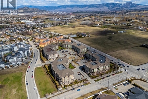 3733 Casorso Road Unit# 111 - Photo 44