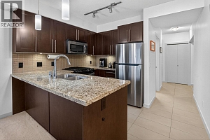 1075 Sunset Drive Unit# 801 - Photo 9