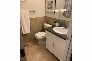 3155 Gordon Drive Unit# 407 - Photo 9