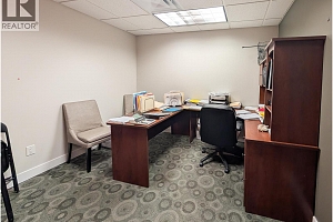 495 Banks Road Unit# 201 - Photo 3