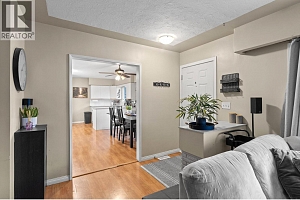 1231 Kelglen Crescent - Photo 13