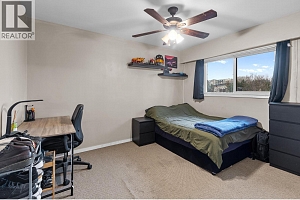 1231 Kelglen Crescent - Photo 14