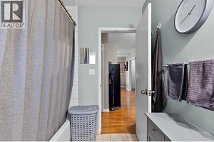 1231 Kelglen Crescent - Photo 19