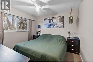 1231 Kelglen Crescent - Photo 20