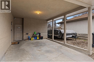 1231 Kelglen Crescent - Photo 41