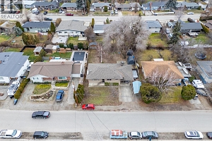 1231 Kelglen Crescent - Photo 53