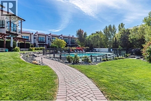 3756 Lakeshore Road Unit# 13 - Photo 30