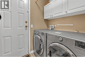 3008 Quail Crescent - Photo 10