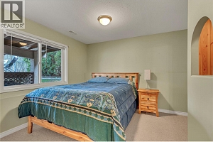 3008 Quail Crescent - Photo 20