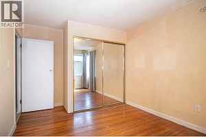 1408 Graham Street - Photo 11