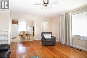 1408 Graham Street - Photo 3