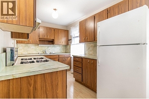 1408 Graham Street - Photo 6