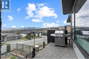 1088 Clarance Avenue - Photo 21