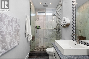 1088 Clarance Avenue - Photo 46