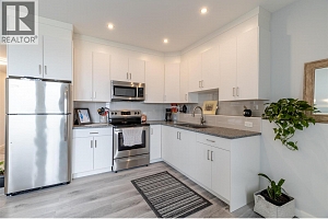 1088 Clarance Avenue - Photo 65