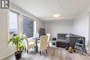 1088 Clarance Avenue - Photo 67