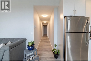 1088 Clarance Avenue - Photo 69