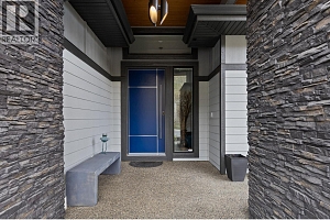 1088 Clarance Avenue - Photo 75