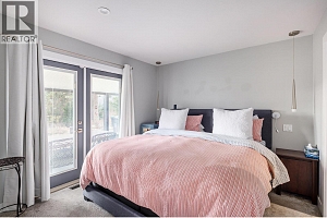 2575 Pineridge Place - Photo 11