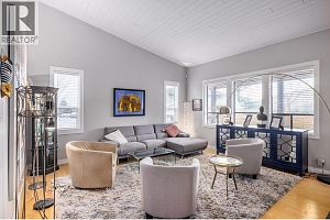 2575 Pineridge Place - Photo 3