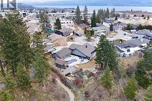 2575 Pineridge Place - Photo 42