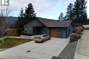 2575 Pineridge Place - Photo 43