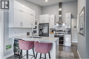 2575 Pineridge Place - Photo 8