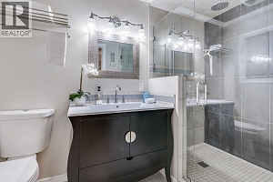 1576 Scott Crescent - Photo 28