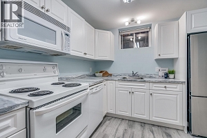 1576 Scott Crescent - Photo 33