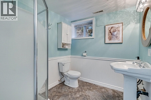 1576 Scott Crescent - Photo 41