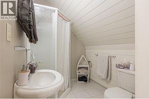 7704 97A Highway - Photo 41