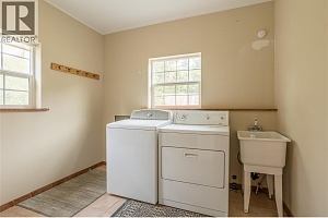 7704 97A Highway - Photo 24