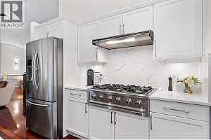 2090 Chilcotin Crescent - Photo 11