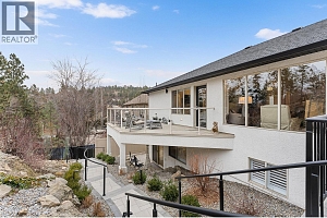 2090 Chilcotin Crescent - Photo 29