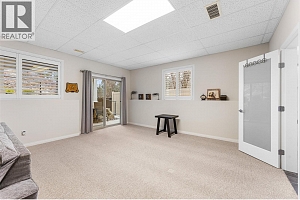 2090 Chilcotin Crescent - Photo 35