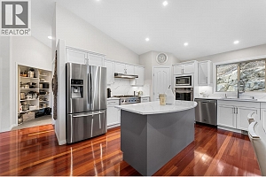 2090 Chilcotin Crescent - Photo 8