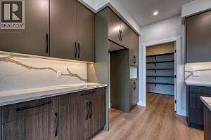 1030 Emslie Street - Photo 19