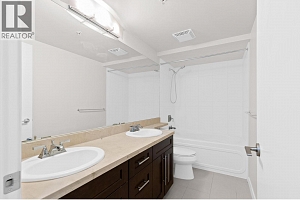 1075 Sunset Drive Unit# 706 - Photo 9